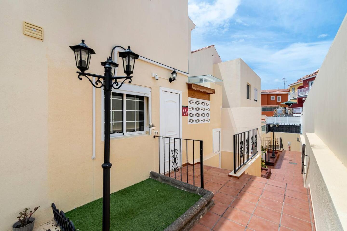Villa Aspen Gran Canaria Arguineguin Exterior foto
